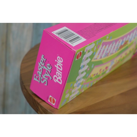 Vintage Barbie Easter Style Special Edition Doll 17651 Mattel 1997 - Picture 10 of 10